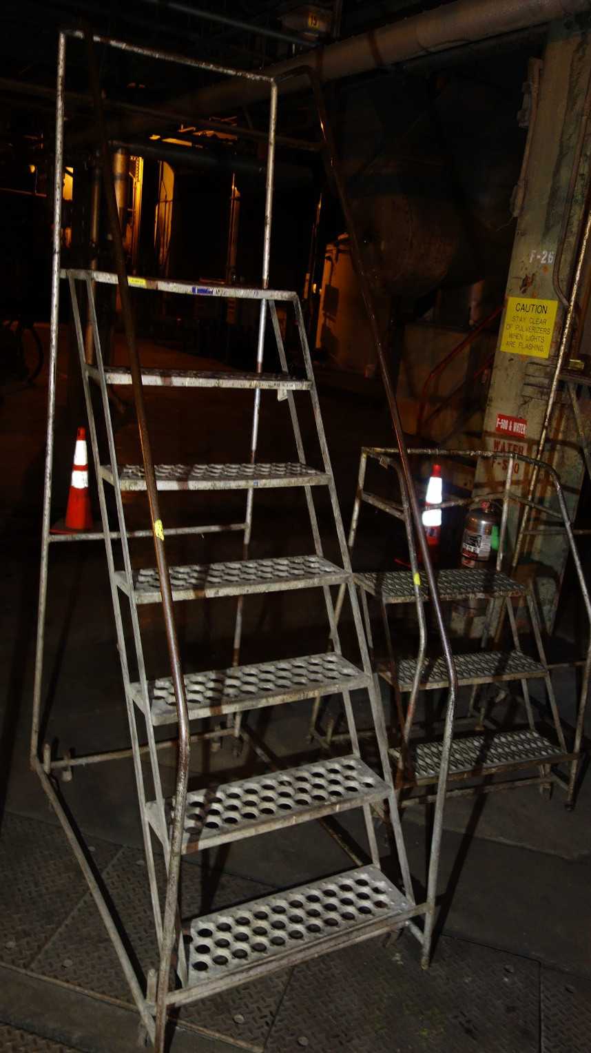 LOT OF 3 ASSORTED STEP LADDERS - MACHINING ACCESSORIES & TOOLING