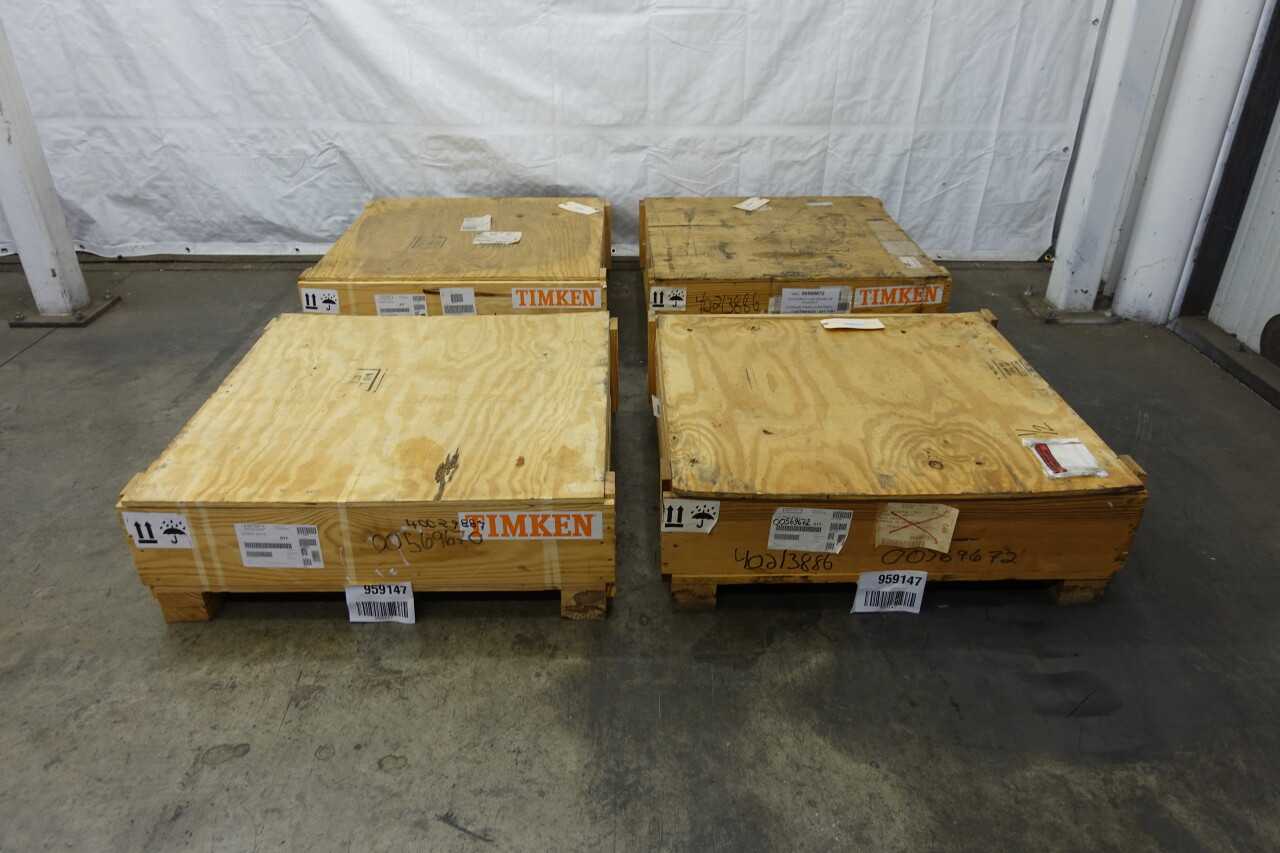 LOT OF 4 TIMKEN 40 X 48 ROLLER BEARINGS - BEARINGS