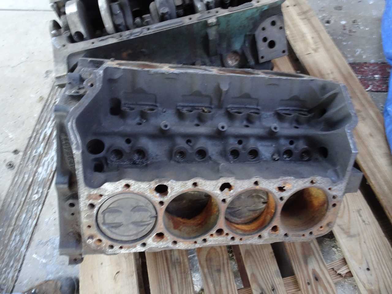 Chrysler 440 engine block & GM 3650 engine block Both shortblocks - INDUSTRIAL PARTS