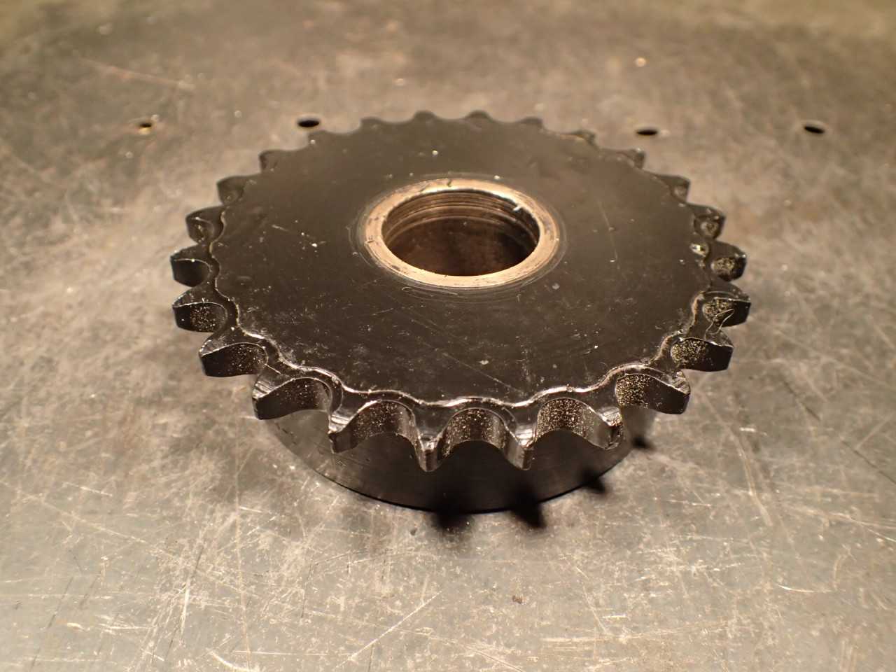 Boston Gear KSB24-1 24-Tooth #40 Chain Sprocket 4-1/16" OD 1-1/8" Bronze Bushing - SPROCKET