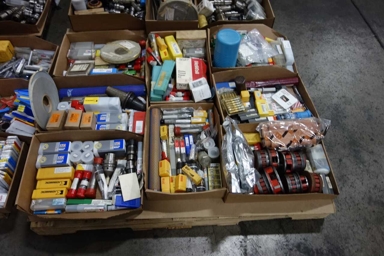 4 PALLETS OF ASSORTED METALWORKING TOOLS - HAND TOOLS