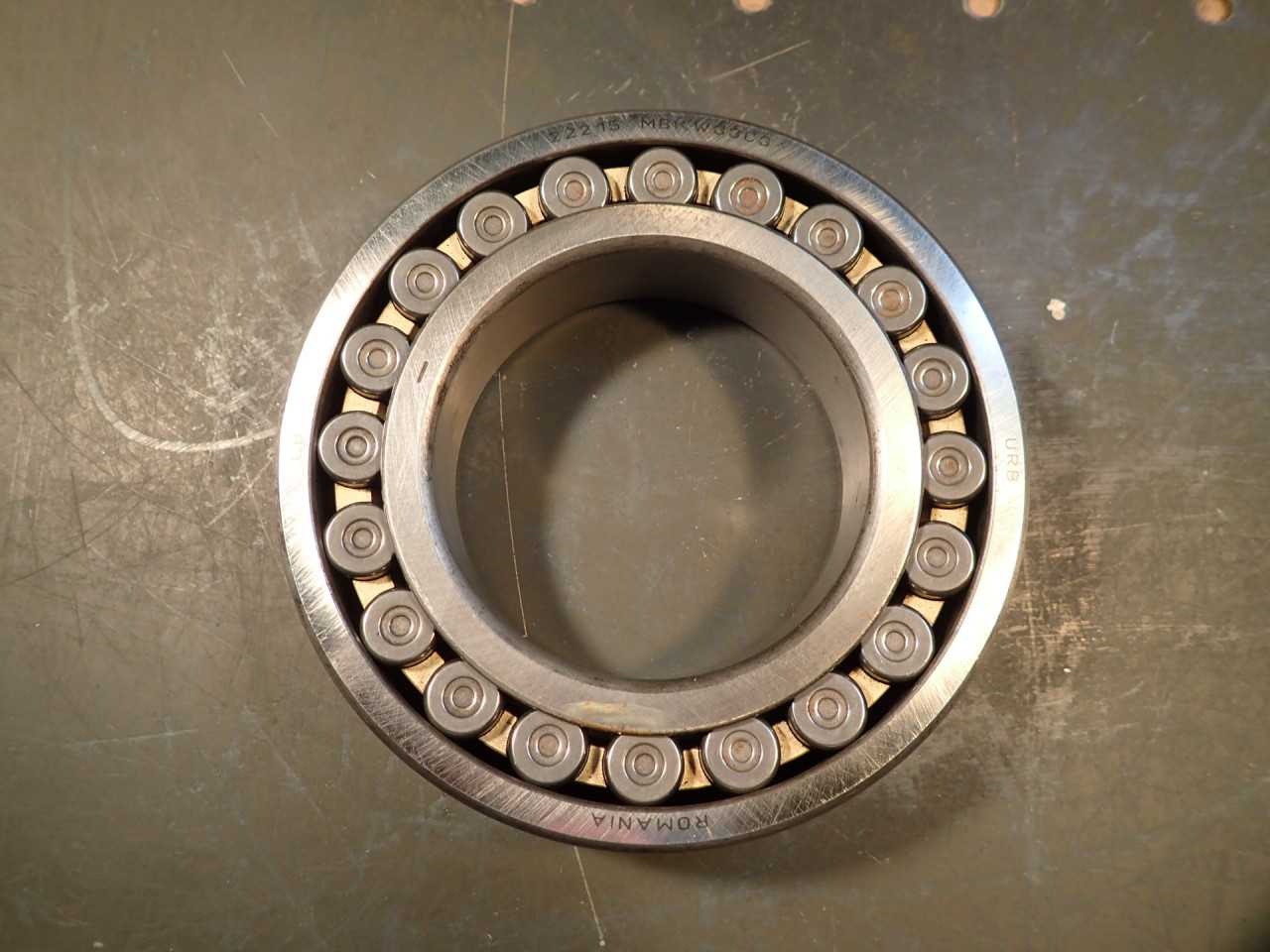 URB MBKW33C3 Spherical Roller Bearing: 135mm OD 75mm Bore 31mm Thick Romania NOS - BEARINGS