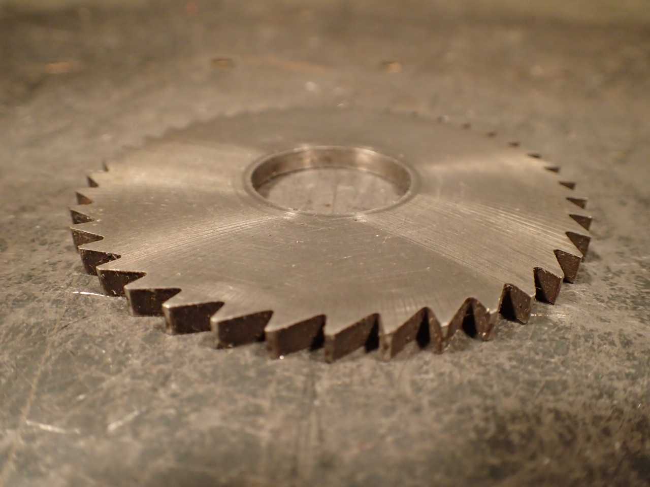 Brown & Sharpe 5/32" x 3" Horizontal Mill Metal Slitting Saw: 1" Arbor Hole, USA - MILLING TOOLS