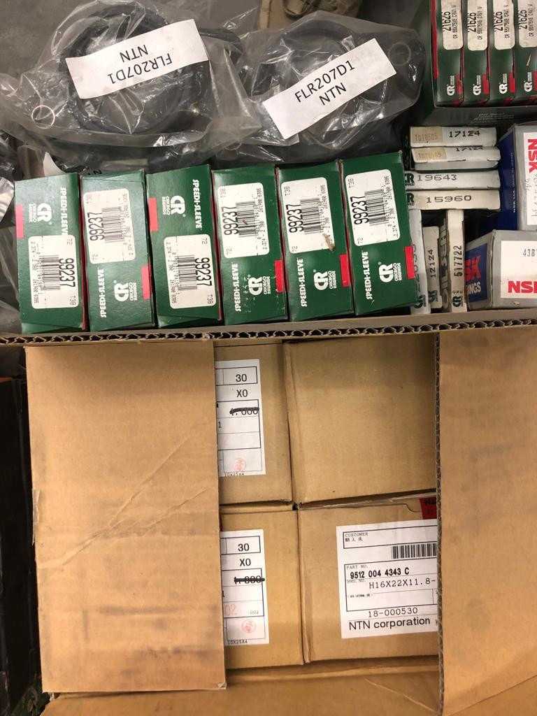 1 pallet of assorted bearings - BEARINGS