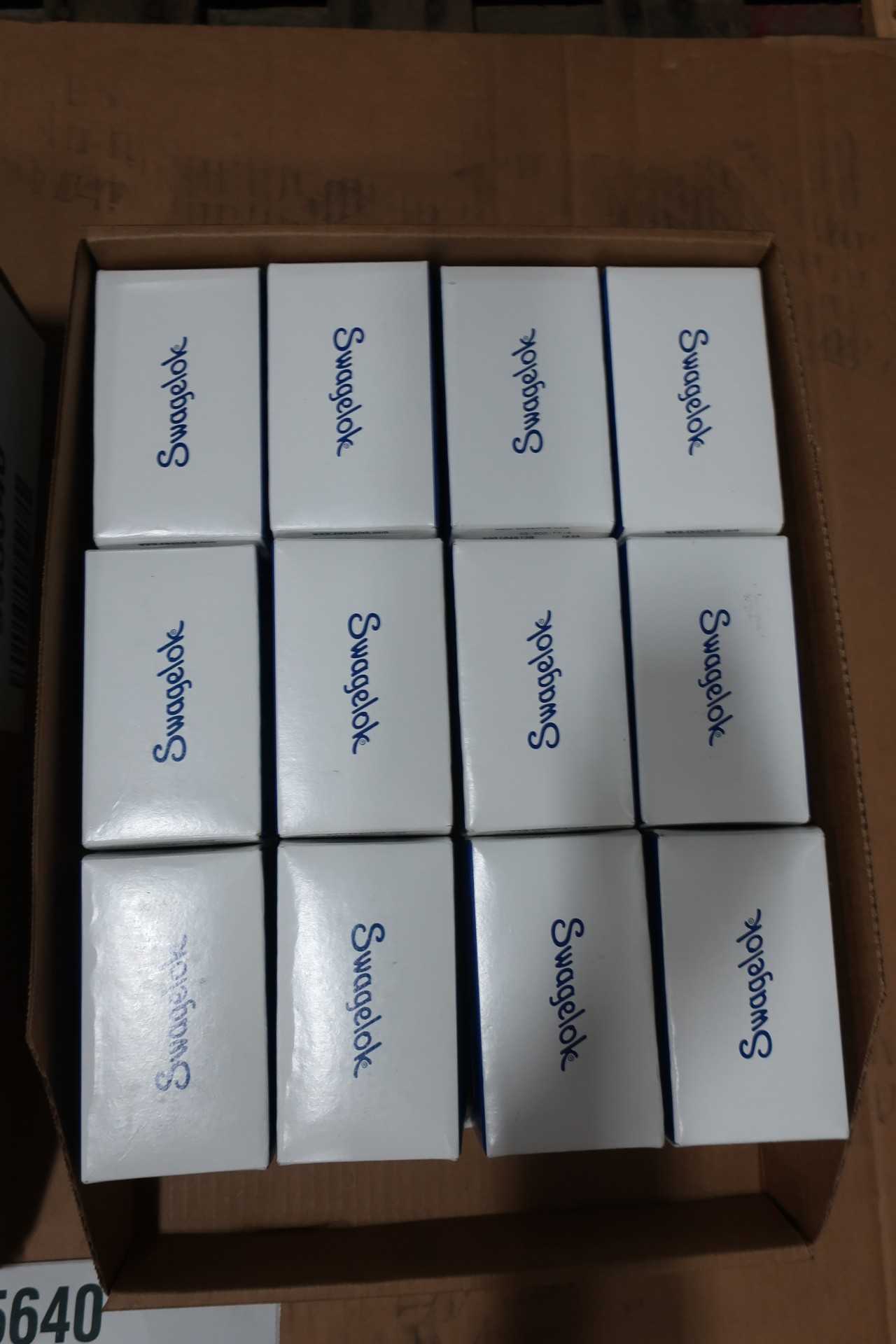 LOT OF ASSORTED SWAGELOK FITTINGS - PROCESS EQUIPMENT