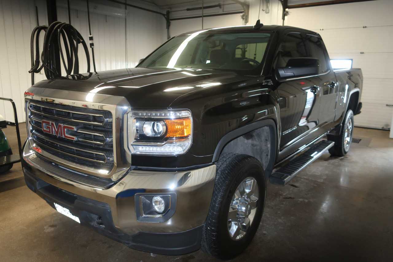 2016 GMC SIERRA K2500HD SLE 4D PICKUP 4WD 8CY FLEX FUEL - HYDRO EXCAVATOR TRUCKS