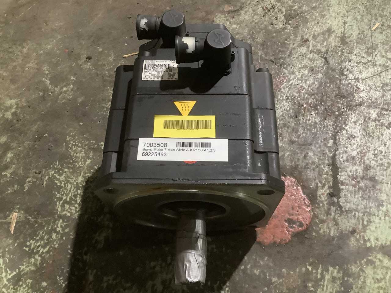 Lot of 1 KUKA 7003508  Servo motor - SERVO