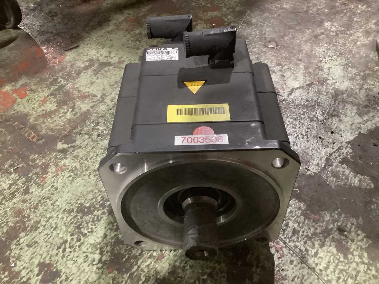 Lot of 1 KUKA 7003506 Servo motor - SERVO