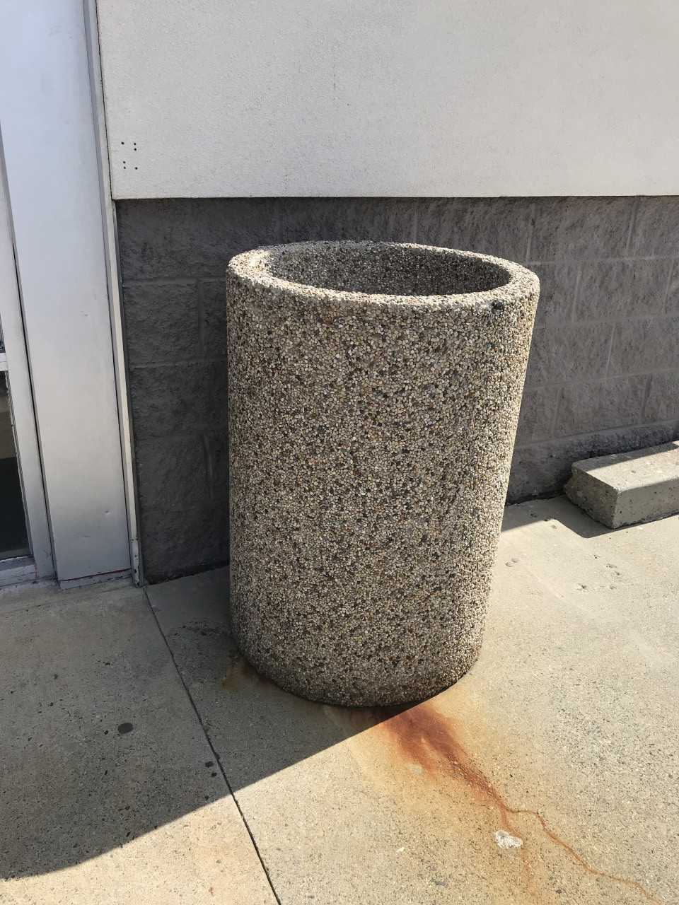 LOT OF 3 TRASH CANS - WASTE BINS