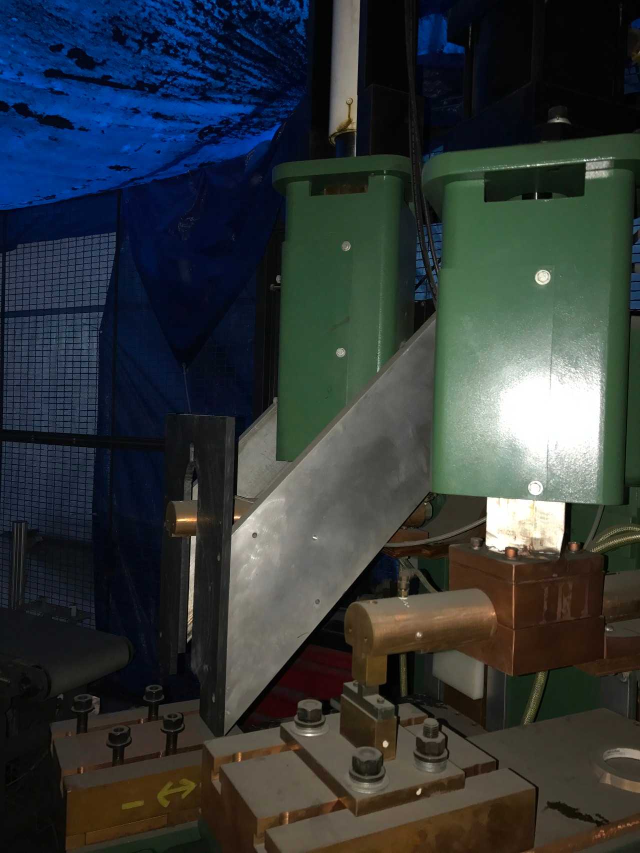 F.I.M Dual Head Resistance Welder EN1000 - MACHINE TOOLING