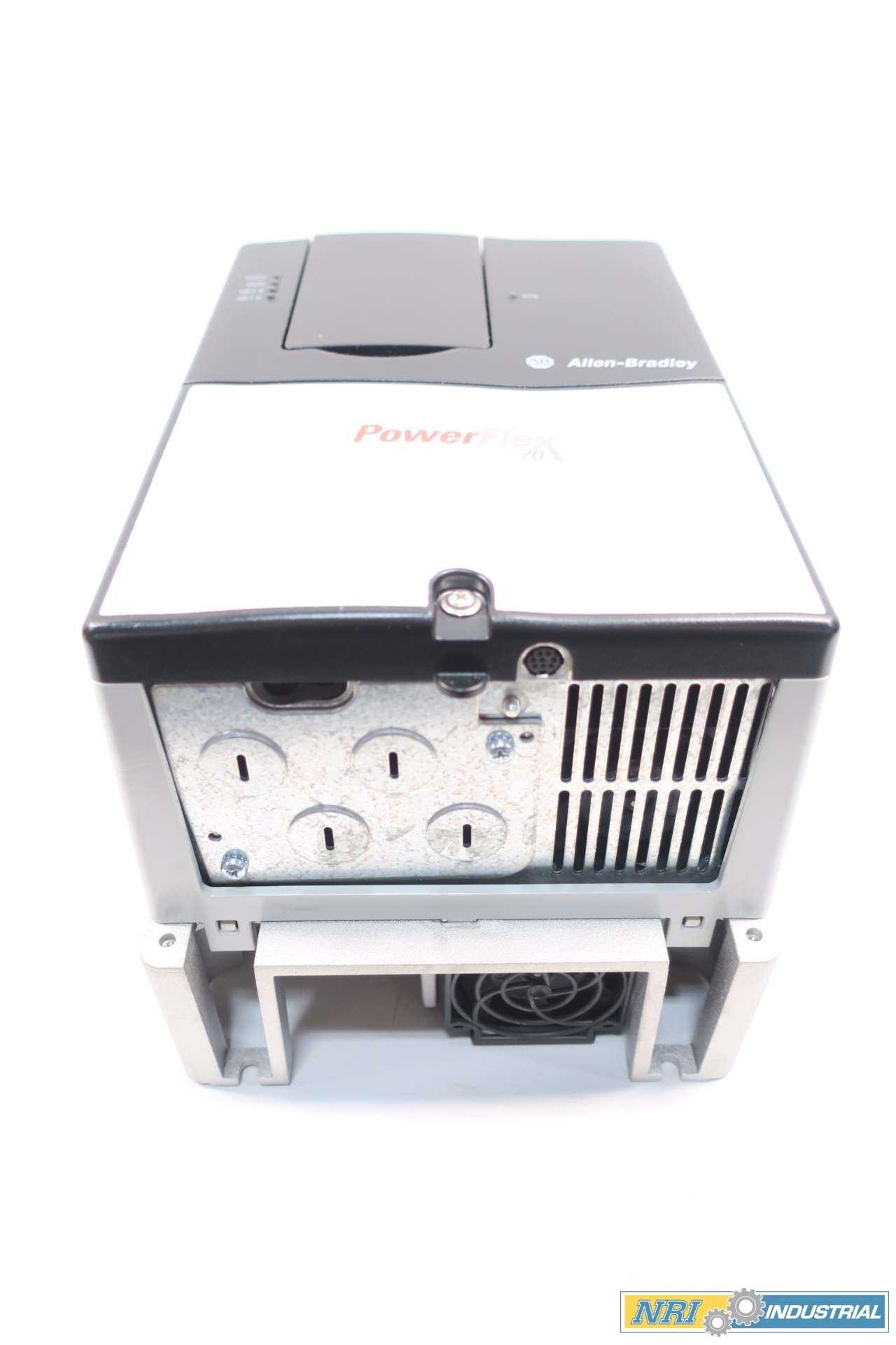 NEW ALLEN BRADLEY 20AC011A0AYNANC0 POWERFLEX 70 7.5HP 480V MOTOR DRIVE - MOTOR DRIVES