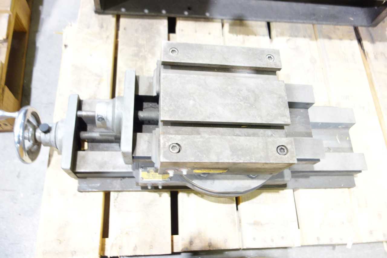Master Machine Tool DW9-9-15-HFUCS Mill Slide - MACHINING ACCESSORIES & TOOLING