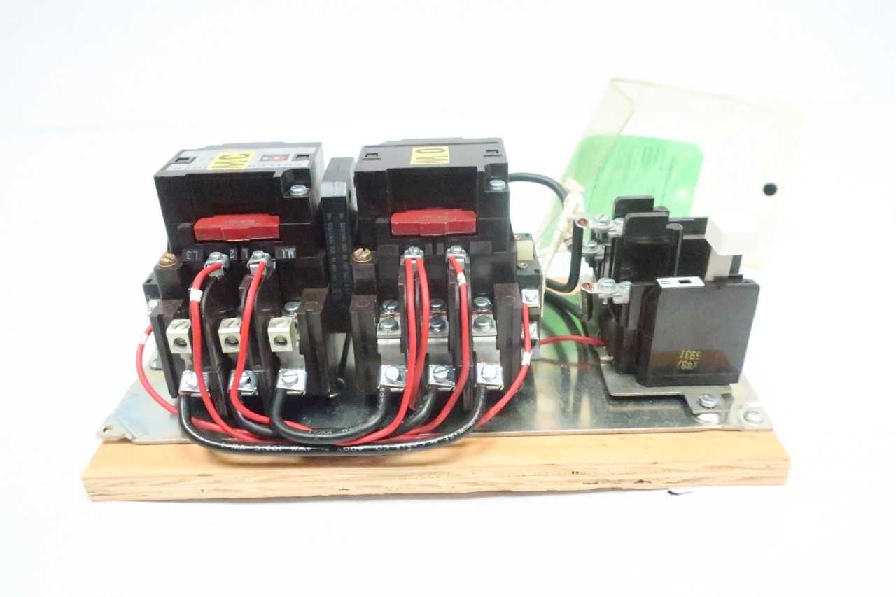 CUTLER HAMMER A50DNV0 SIZE 2 REVERSING STARTER - MOTOR STARTERS