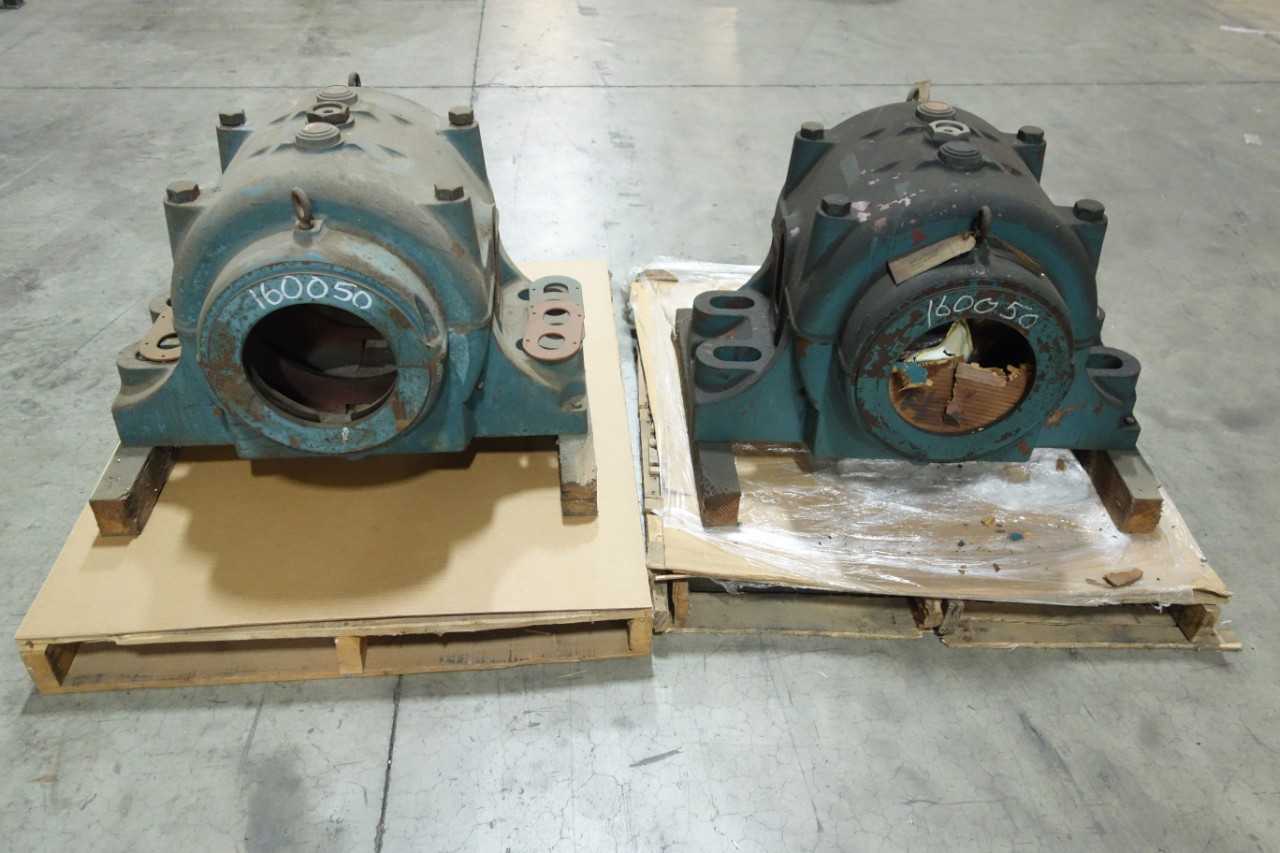 LOT OF 2 DODGE 103999 SLEEVOIL 9 IN BEARING HOUSINGS - BEARINGS