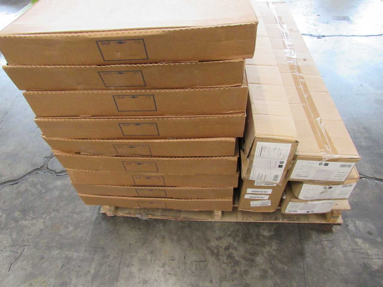 Pallet of 15x Assorted Lights & LEDs - LIGHTING