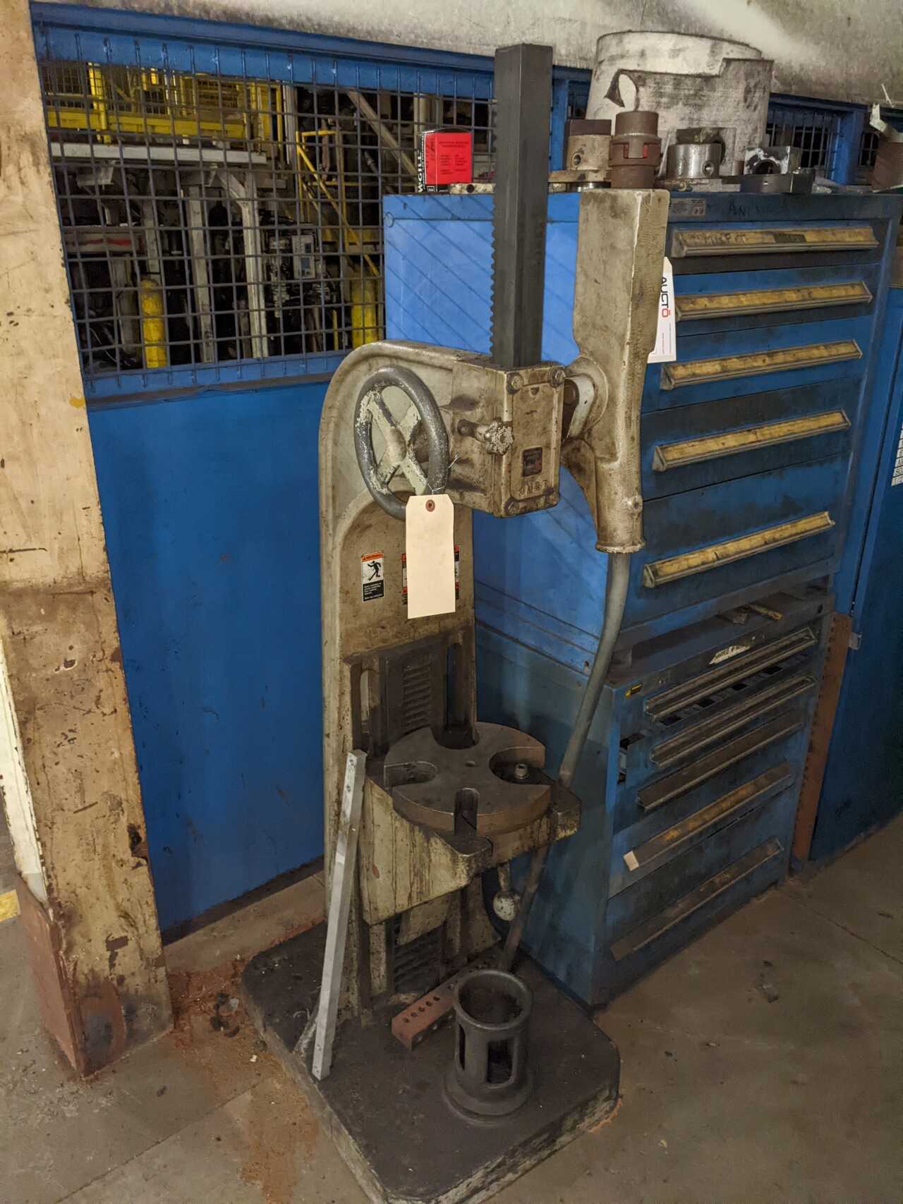 DAKE 4M2P RATCHET LEVER ARBOR PRESS - MECHANICAL PRESSES