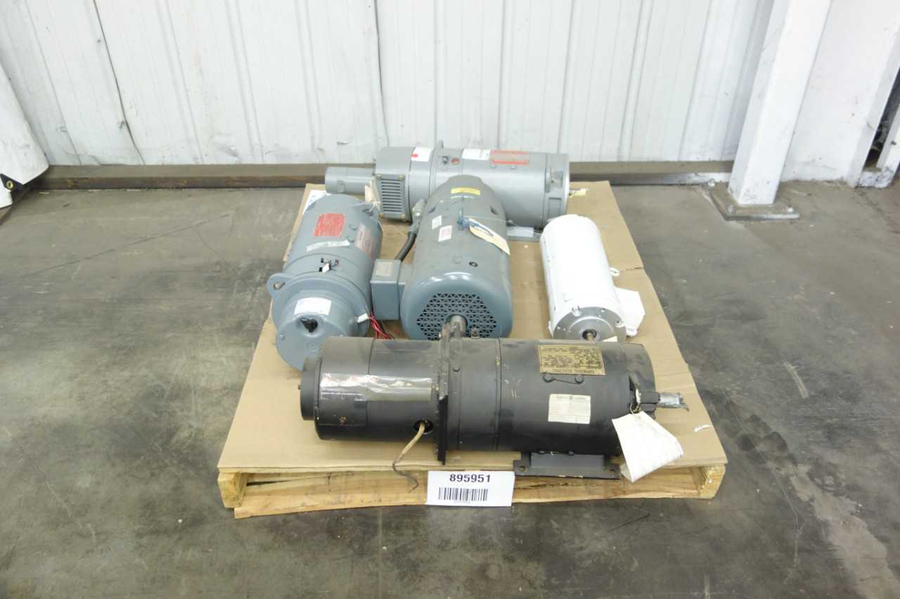 PALLET OF ASSORTED DC MOTORS - ELECTRIC MOTORS