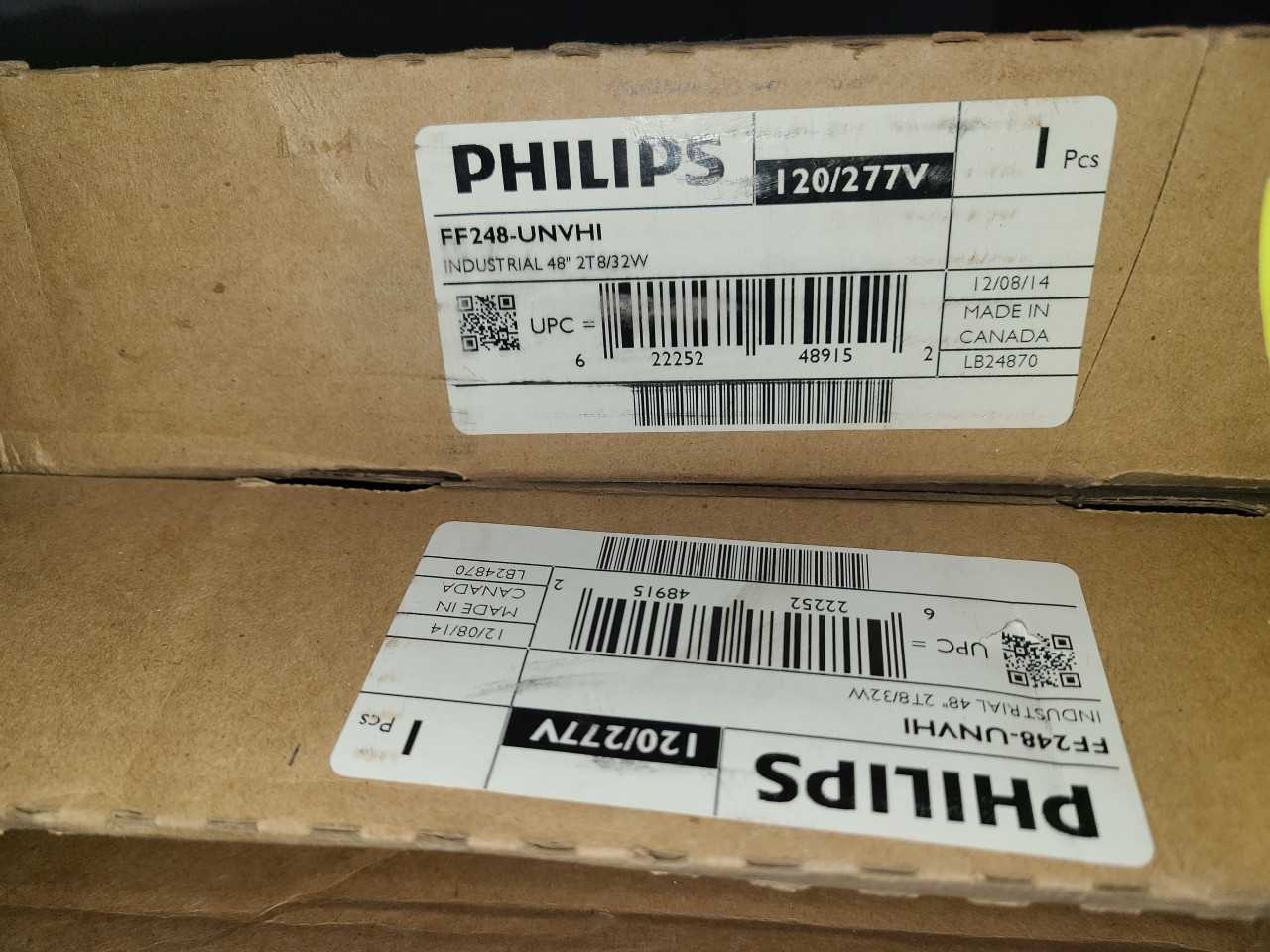 PHILIPS LIGHTING QTY 3 - LIGHTING