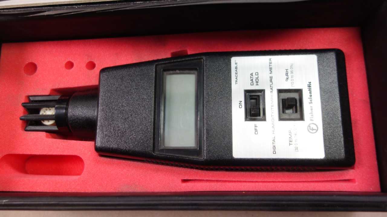 FISHER SCIENTIFIC 11-661-8 DIGITAL HYGROMETER/THERMOMETER - LAB & SCIENTIFIC