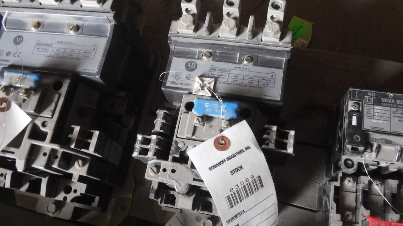 Lot of Allen Bradley Contactors - CONTACTORS