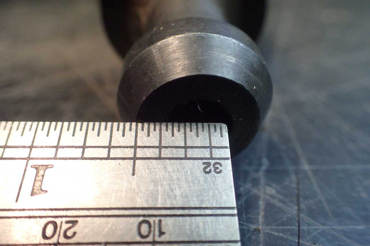 Lyndex C5037-0020 ER-20 Collet Chuck: 8" Projection CAT-50 Taper Shank - MACHINE TOOLING
