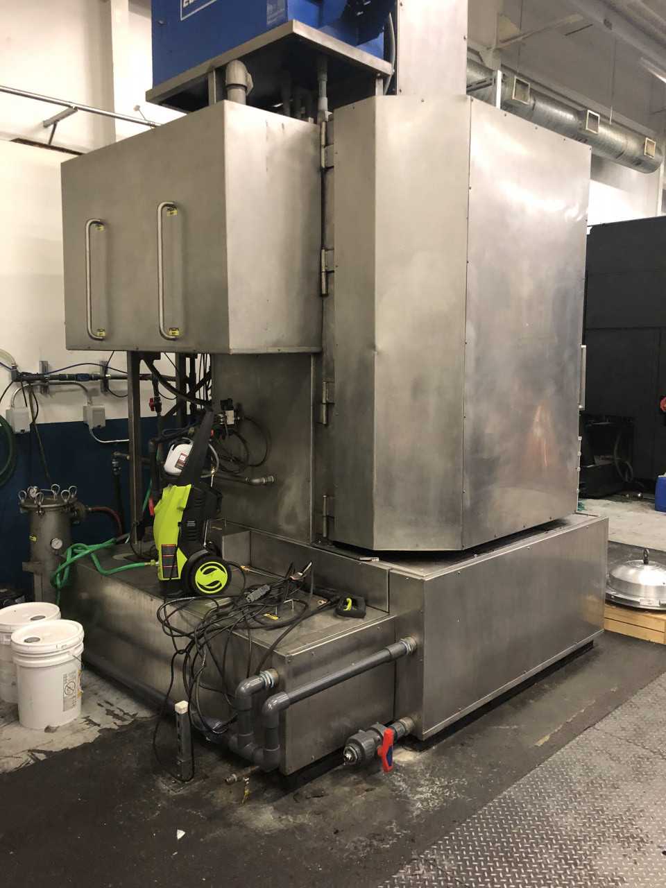Large Cleaning Machine - MISCELLANEOUS