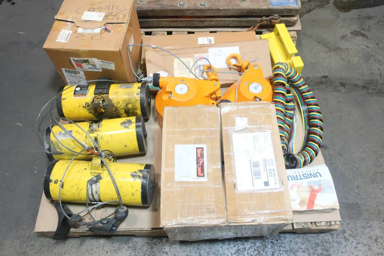 2 PALLETS OF MISCELLANEOUS MATERIAL HANDLING EQUIPMENT - FILTERS, ROUNDUP SLING, TOOL BALANCER,SWIVEL HOOK, BALL SCREW JACK - INGERSOLL, LIFTEX, FLEETGAURD - MACHINING ACCESSORIES & TOOLING