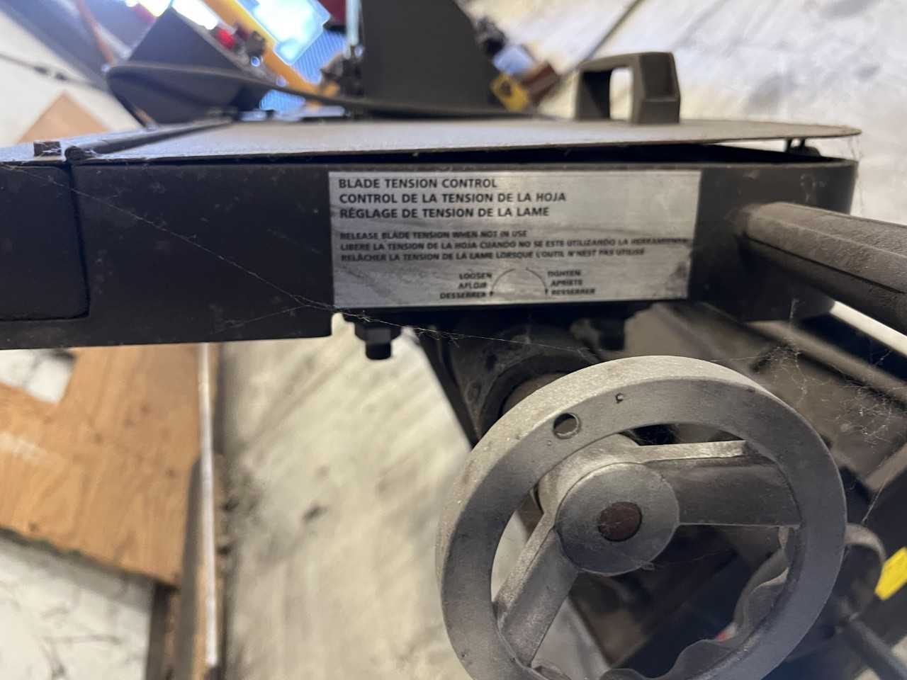 Dayton 9 x 16" band saw 1.5 hp - METAL SAWS