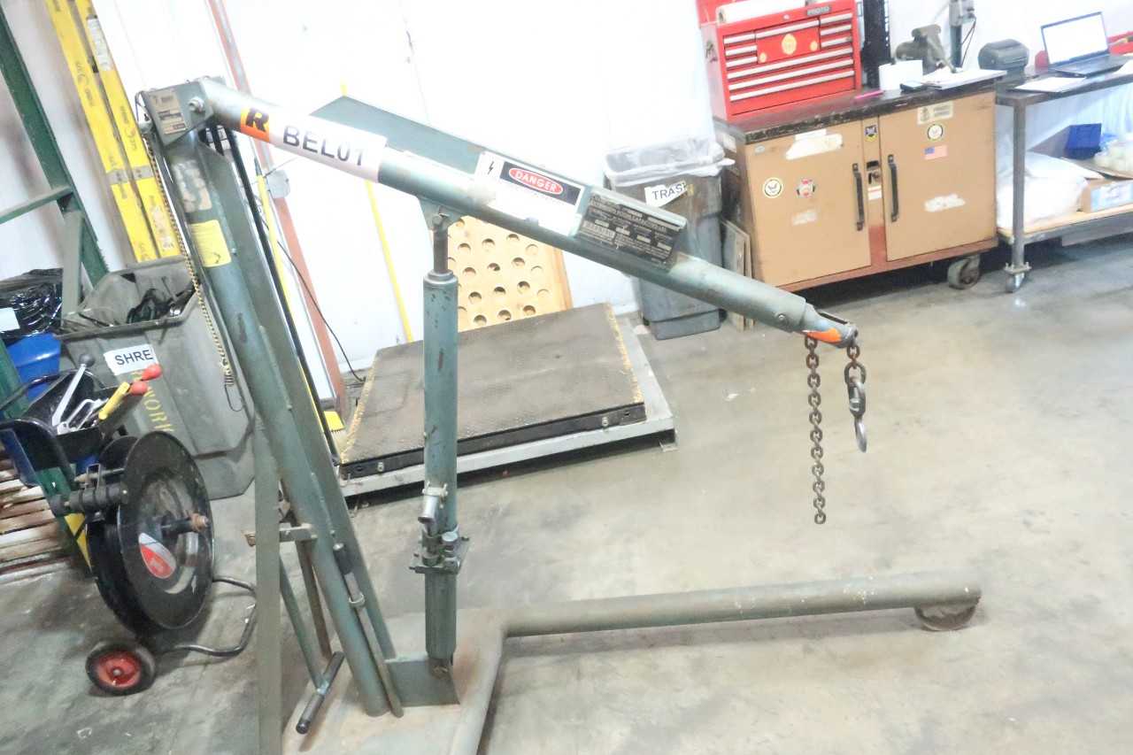 RUGER EXTENSION BOOM CRANE MODEL 55 1000 LBS CAPACITY - LIFTING EQUIPMENT