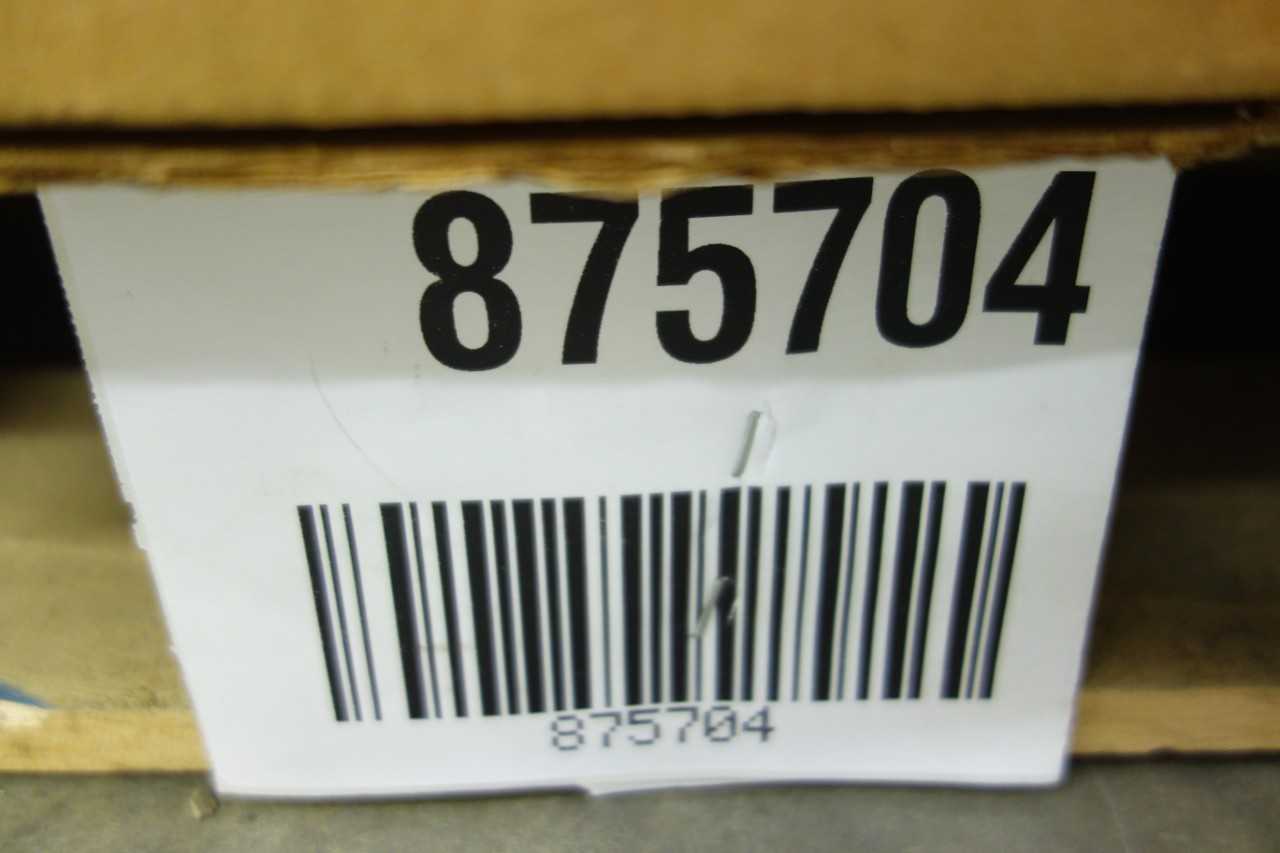 LOT OF 7 WESTINGHOUSE 4 FOOT FLUORESCENT LIGHT FIXTURES - LIGHTING
