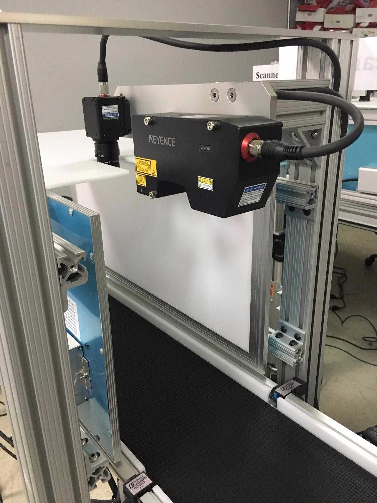 Keyence LJ-V7300 laser sensors - MISCELLANEOUS