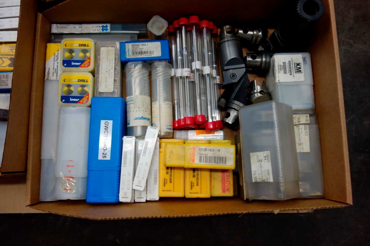 4 PALLETS OF ASSORTED METALWORKING - HAND TOOLS