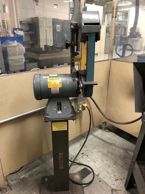Baldor Grinder - GRINDING MACHINES