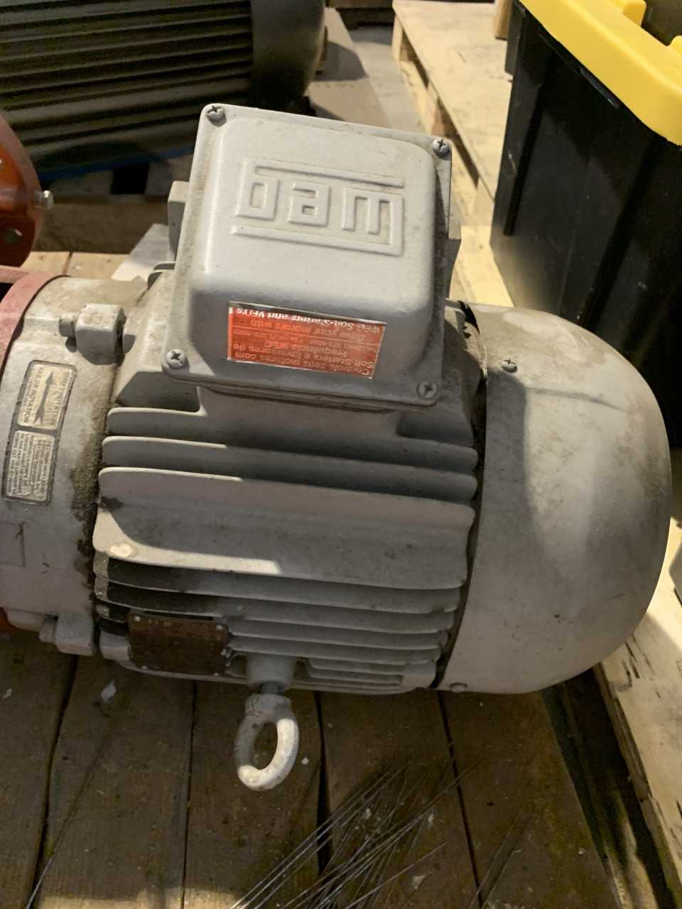 USED ARMSTRONG PUMP 4380 WITH WEG MOTOR 7-1/2HP BLCP7.5-213JP - ELECTRIC MOTORS