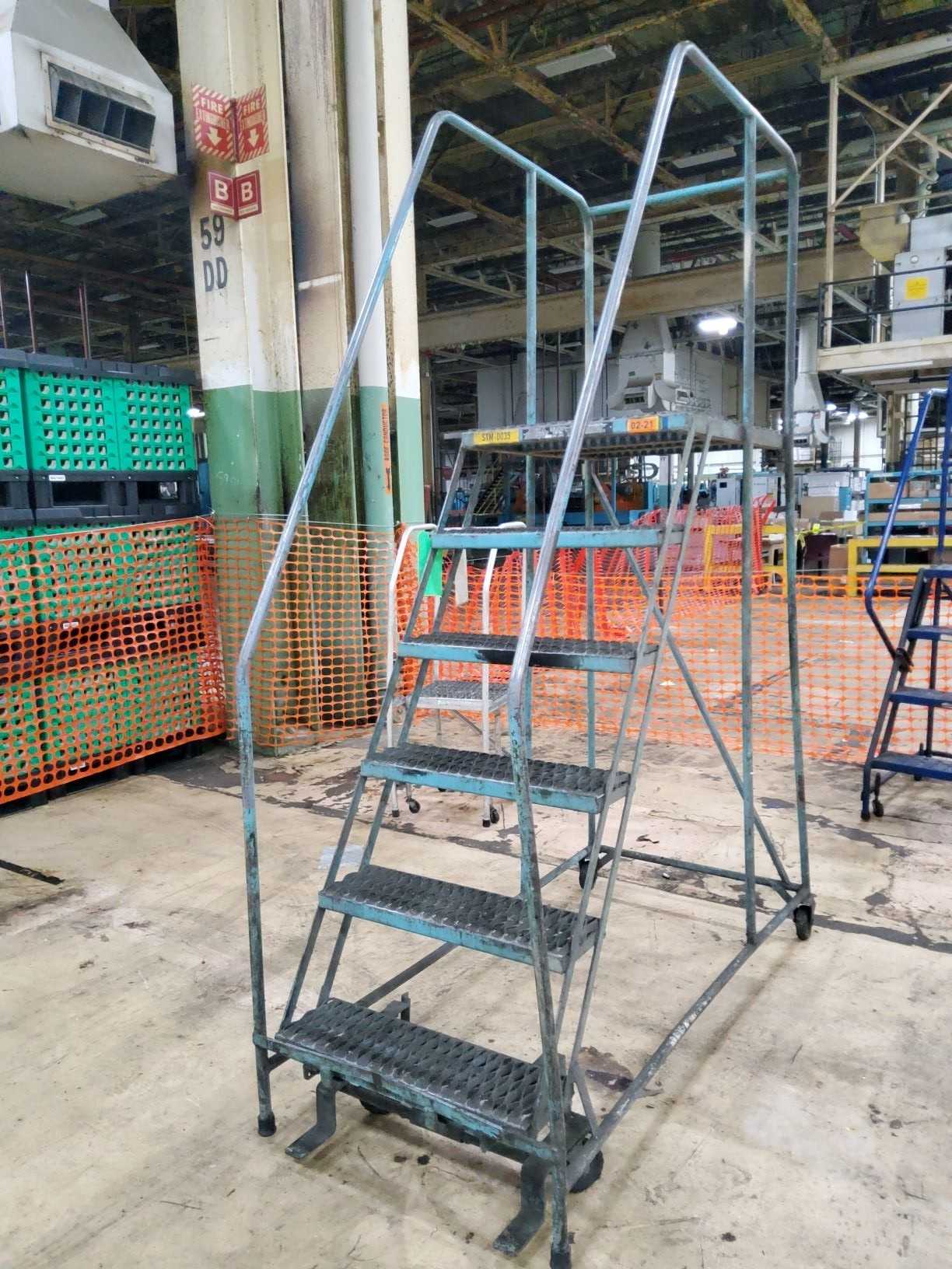 Portable Stairs - MACHINING EQUIPMENT