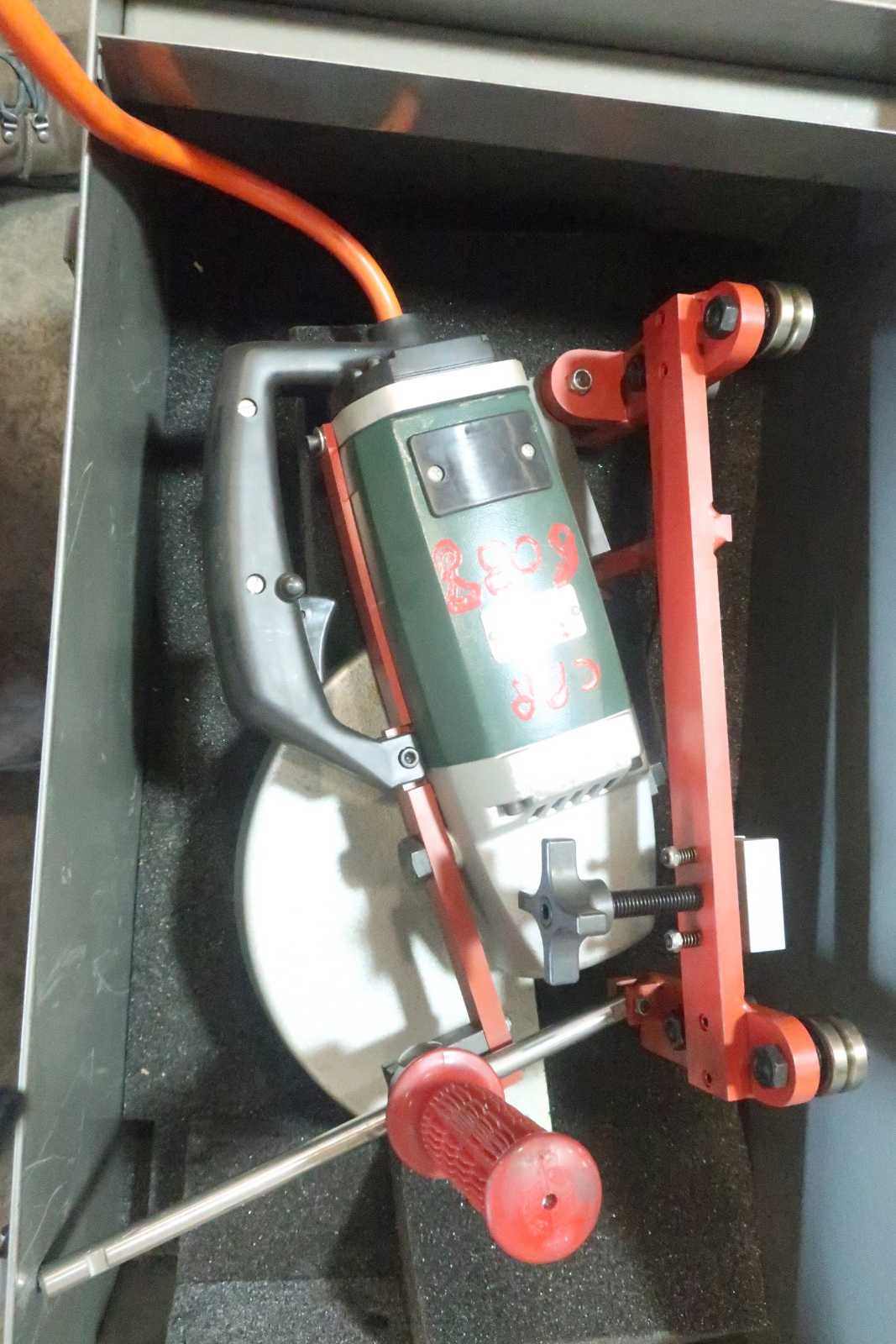 ESCO TOOL PCT-53 ESCO TRACK 22A AMP 5000RPM 115V-AC OTHER SAW - ELECTRIC POWER TOOLS