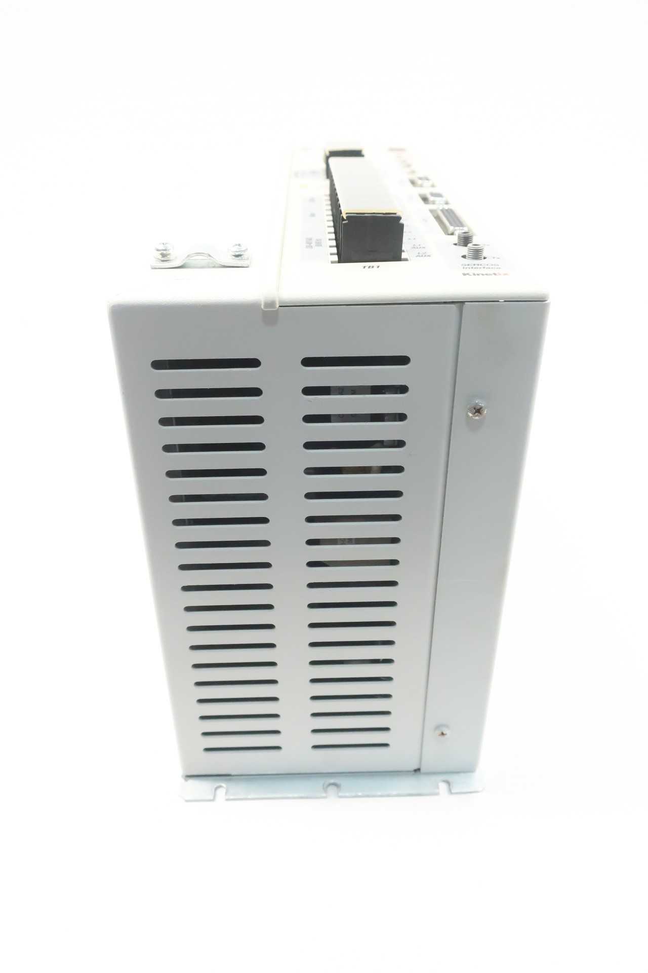 ALLEN BRADLEY 2098-DSD-HV030-SE ULTRA3000 SERVO DRIVE SER B - AUTOMATION & CONTROLS