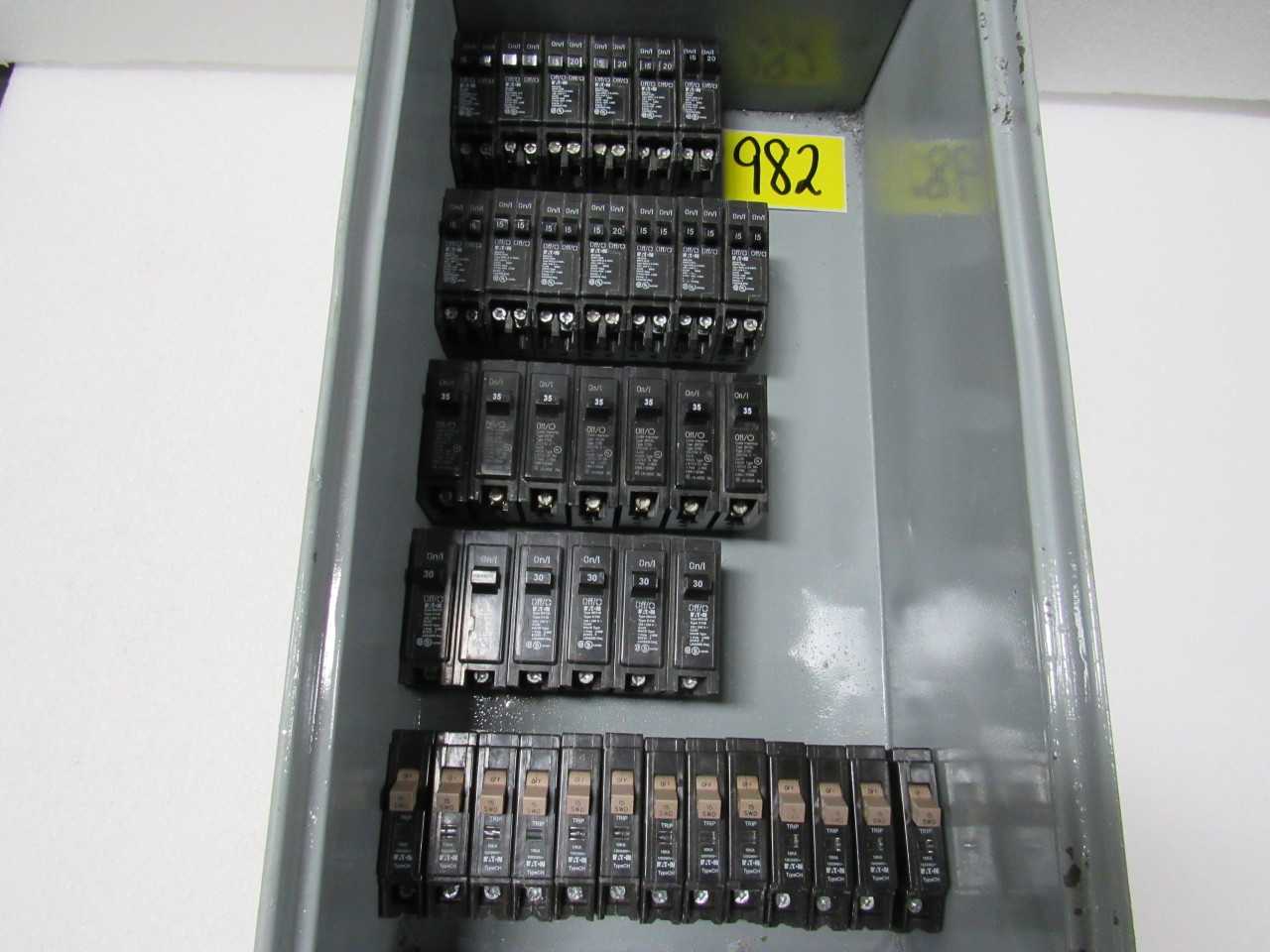 Eaton Circuit Breakers - CIRCUIT BREAKERS