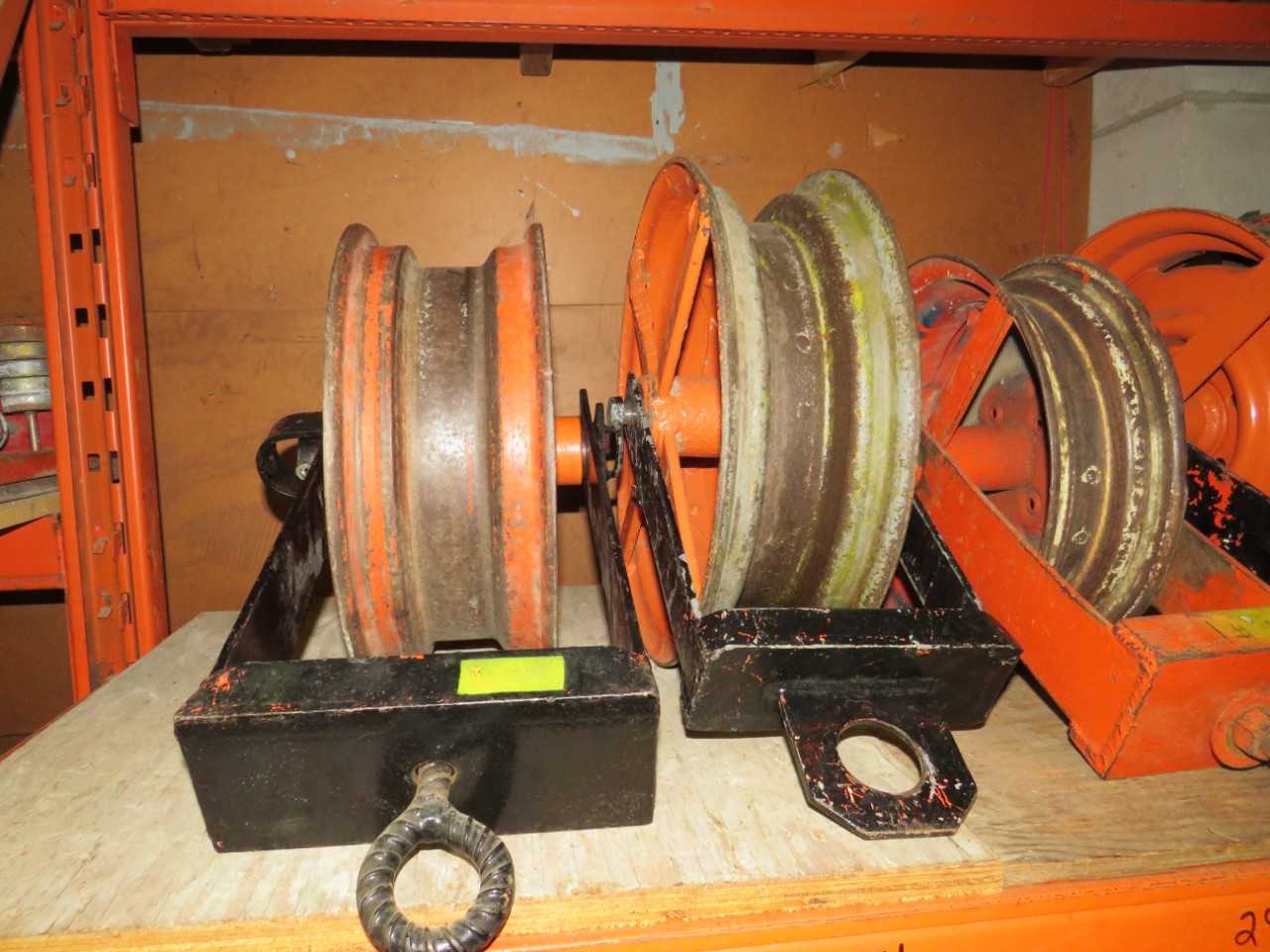 LOT OF 7 ASSORTED CHAIN TYPE CABLE SHEAVES - TRAILER MOUNTED EQUIPMENT