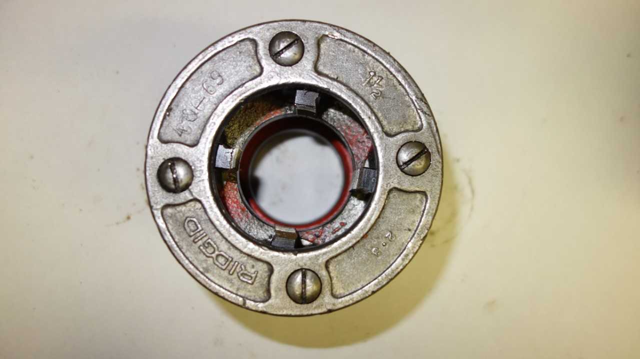 RIDGID 1-1/2 IN DIE HEAD - ELECTRIC POWER TOOLS