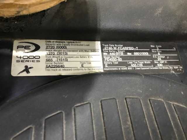 2005 Crown PE4000-60 rider jack, Hebron, KY - MANUAL PALLET JACKS