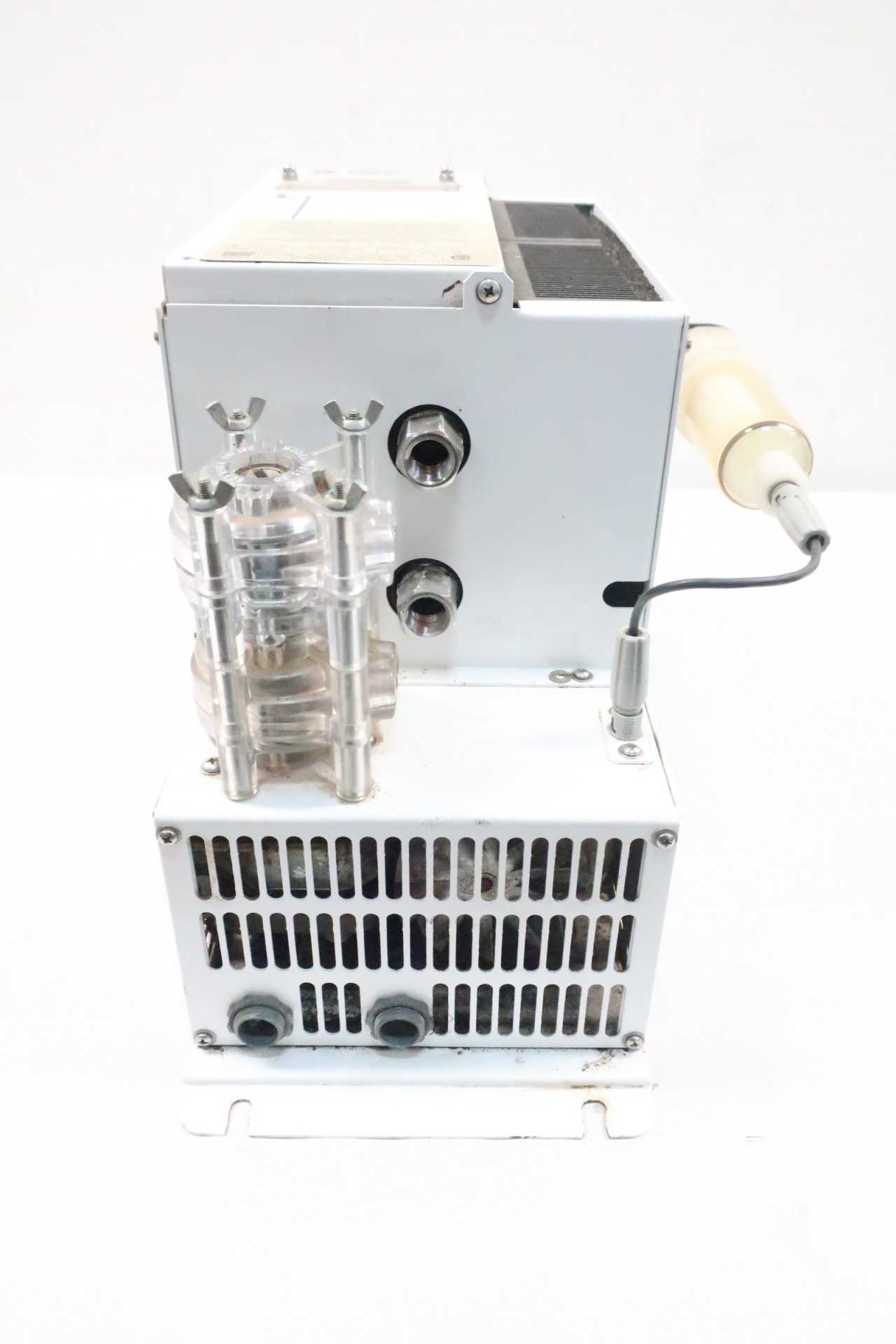 UNIVERSAL ANALYZERS 3182SS SAMPLE COOLER - ANALYZER