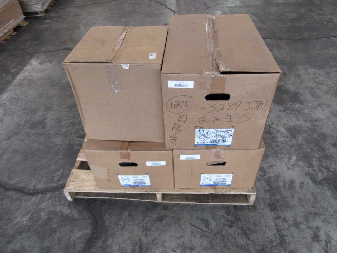 Pallet of 244x Assorted Lights & Electrical Conduit/Fittings - LIGHTING