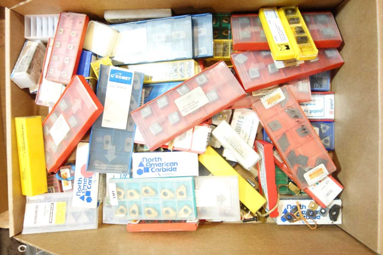 LOT OF ASSORTED CARBIDE INSERT TIPS- KOMET, KENNAMETAL, SANDVIK, NORTH AMERICAN CARBIDE - MACHINING ACCESSORIES & TOOLING