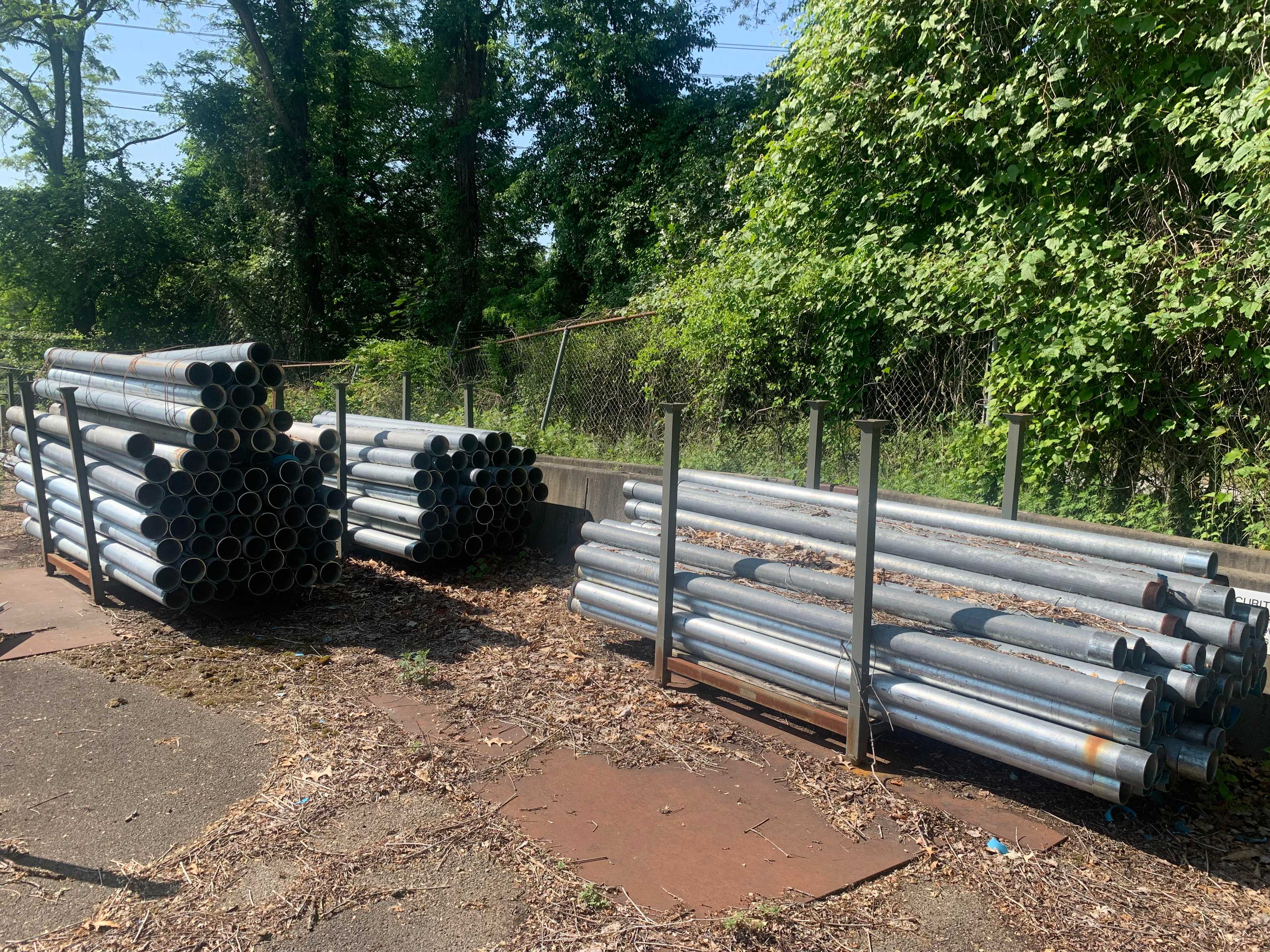 Pipe - approx. 21FT length x 4IN OD - HAND TOOLS