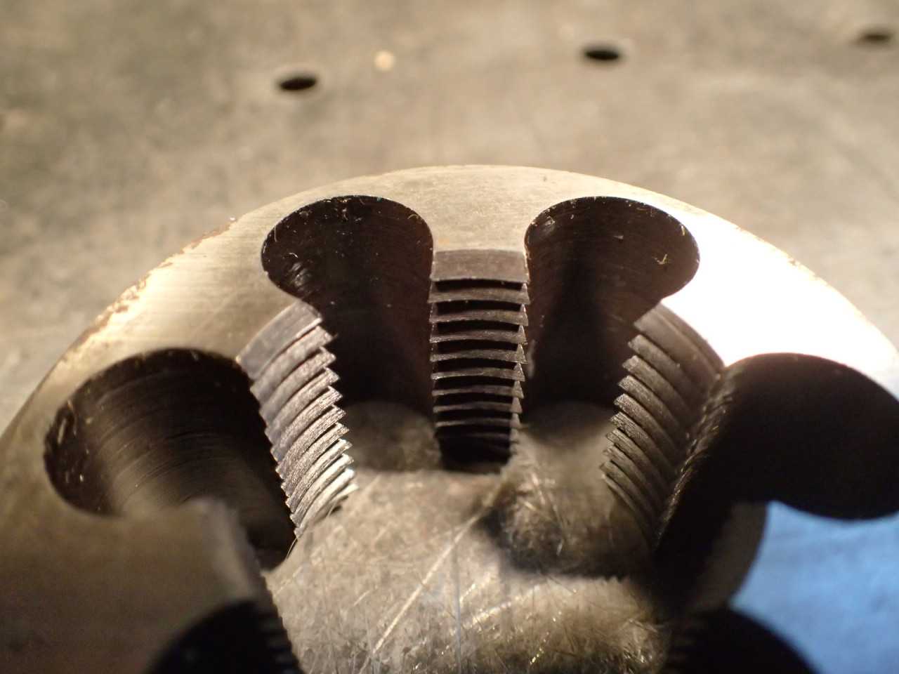 Greenfield Tool & Die 1-1/4" -12 NF Rethreading Die: 2-3/16" Hex Body, USA Made - END MILLS