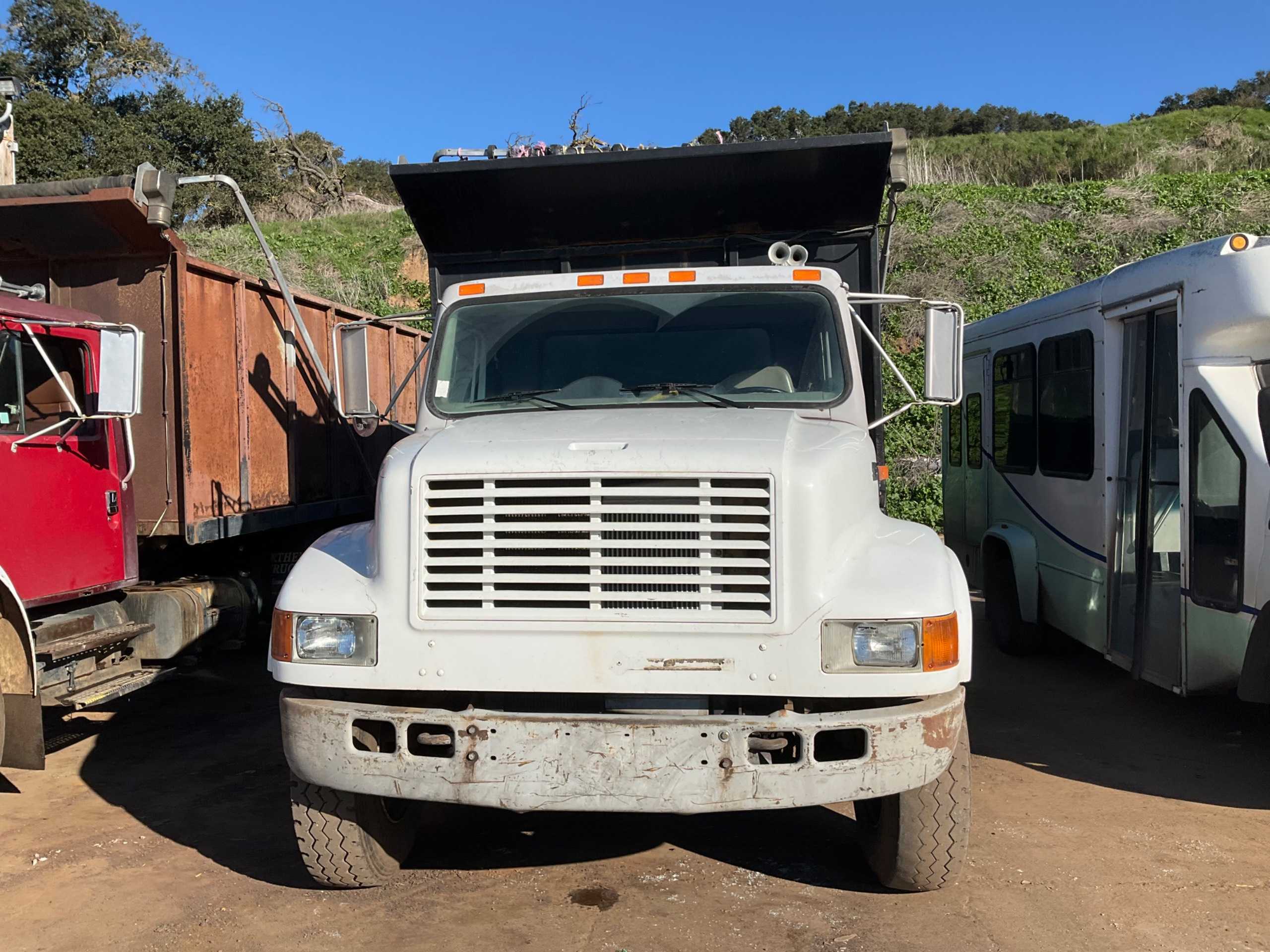 1995 INTERNATIONAL 2900 6X4 DUMP TRUCK