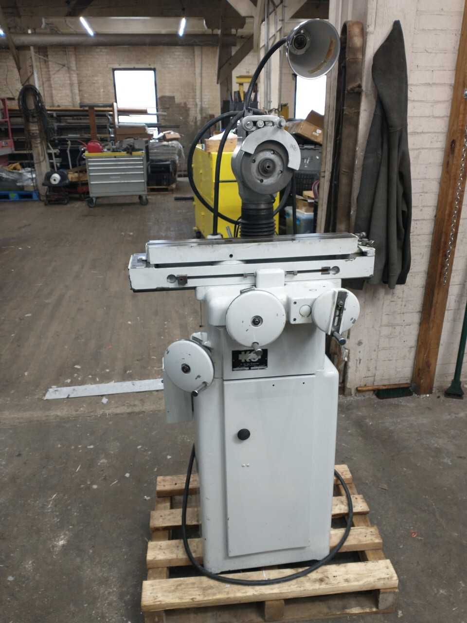K.O Lee Tool Grinder B300 - GRINDING MACHINES