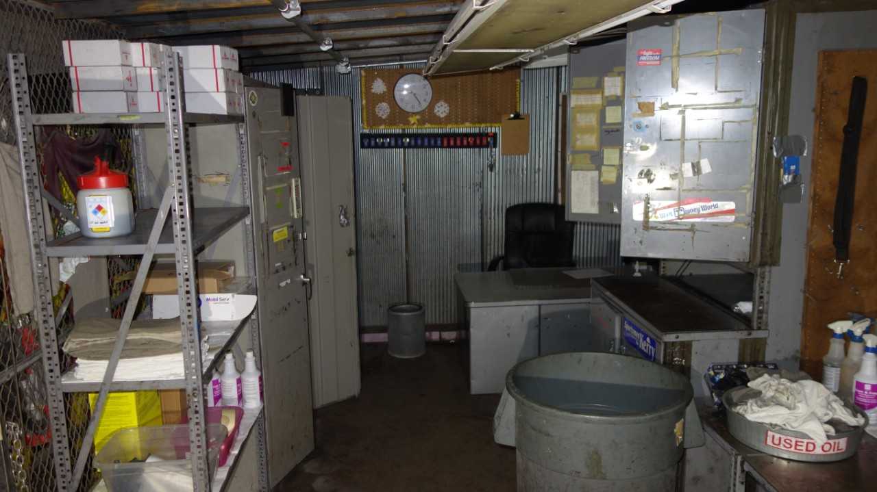CONTENTS OF ROOM - TOOLS, CABINETS, DESKS - MISCELLANEOUS