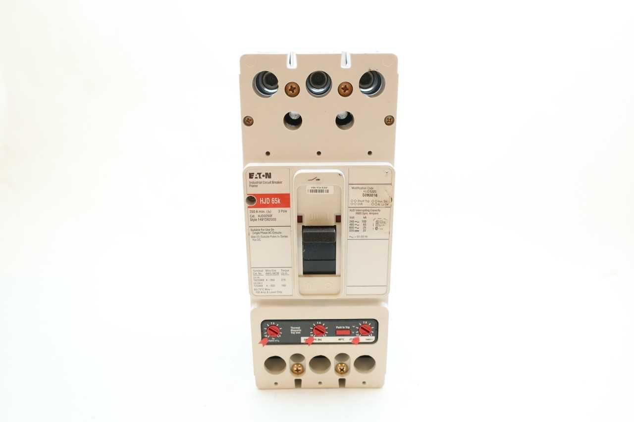 EATON HJD3225 3P 225A AMP 600VAC CIRCUIT BREAKER - CIRCUIT BREAKERS